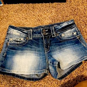 Miss Me buckle Jean shorts, no damage